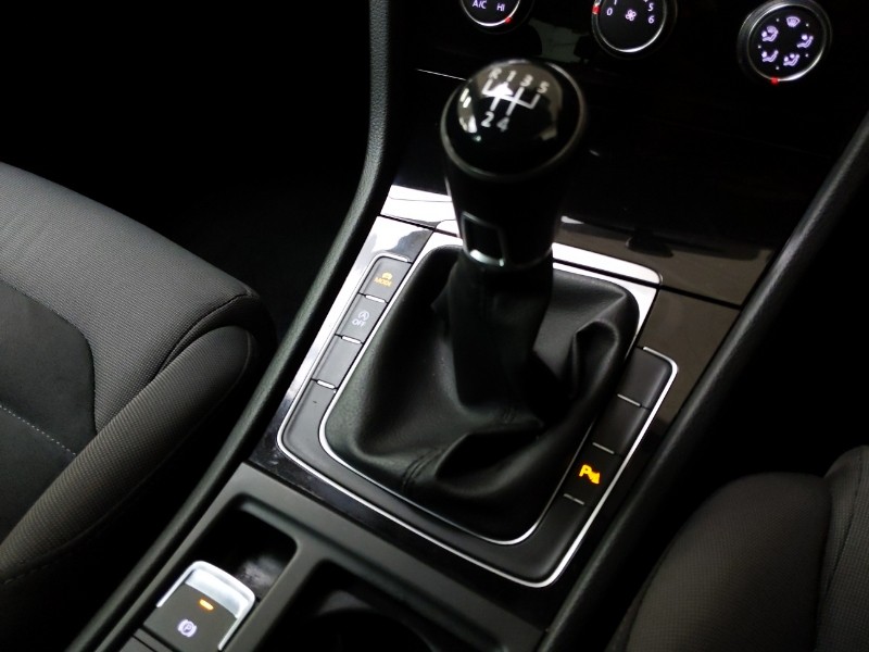 Used Volkswagen Golf 2018 for sale - 76556442: Photo 13