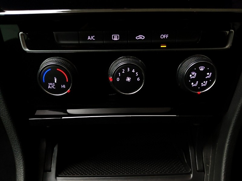 Used Volkswagen Golf 2018 for sale - 76556442: Photo 14