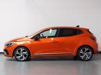 Used Renault Clio 2023 for sale - 75583709: Photo