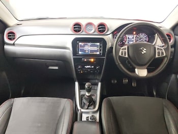 Used Suzuki Vitara 2018 for sale - 76225927: Photo