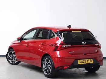 Used Hyundai i20 2023 for sale - 79393581: Photo