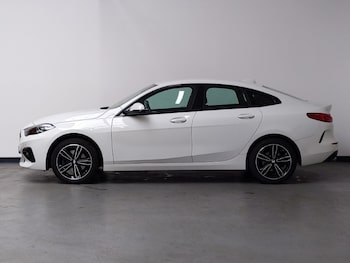 Used BMW 2 Series 2022 for sale - 79332371: Photo