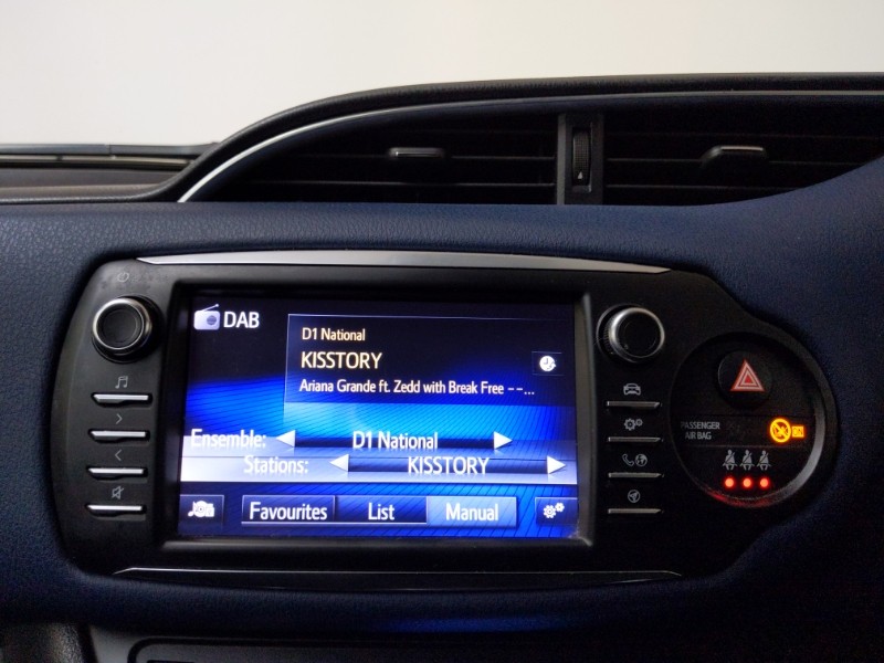 Used Toyota Yaris 2018 for sale - 77987605: Photo 10