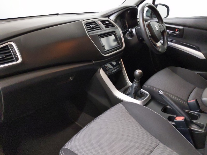 Used Suzuki SX4 S-Cross 2014 for sale - 76721787: Photo 5