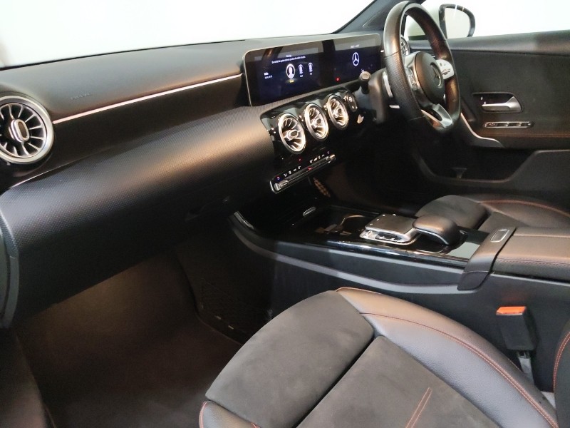 Used Mercedes-Benz A-Class 2019 for sale - 76885358: Photo 5