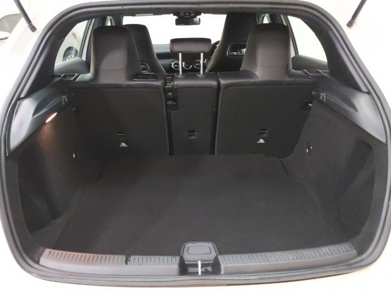 Used Mercedes-Benz A-Class 2019 for sale - 76885358: Photo 8