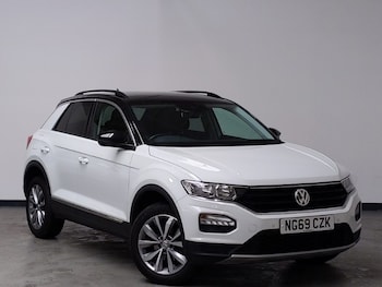 Used Volkswagen T-Roc 2020 for sale - 78621869: Photo