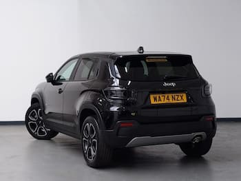 Used Jeep Avenger 2024 for sale - 79737456: Photo