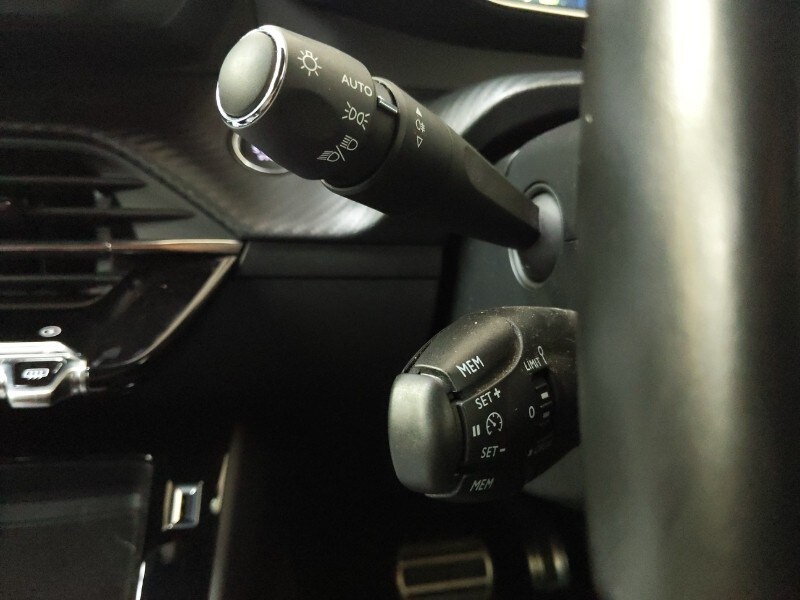 Used Peugeot 208 2021 for sale - 76464870: Photo 18