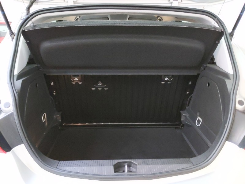 Used Vauxhall Corsa 2018 for sale - 76362162: Photo 8