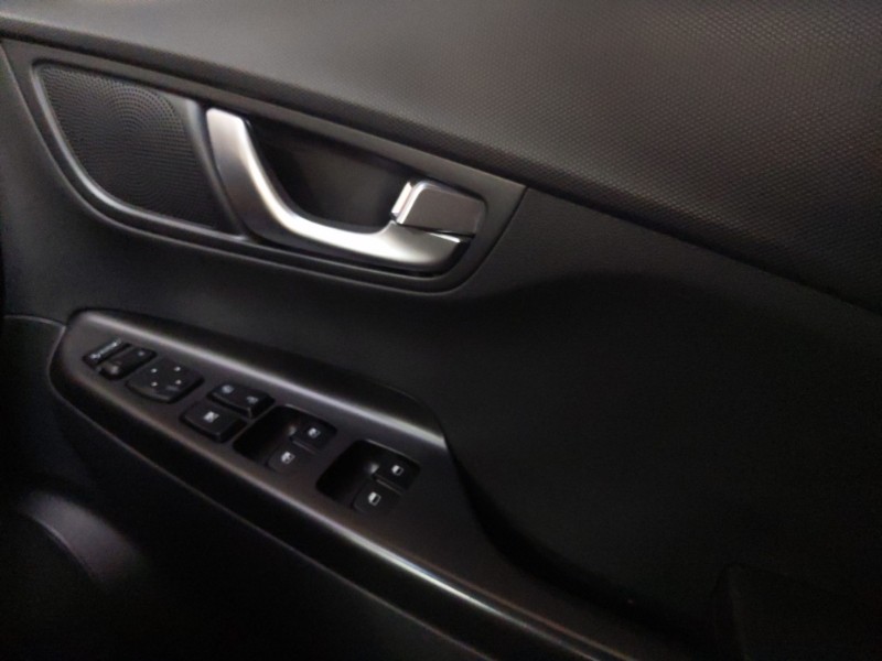 Used Hyundai KONA 2023 for sale - 78074832: Photo 17