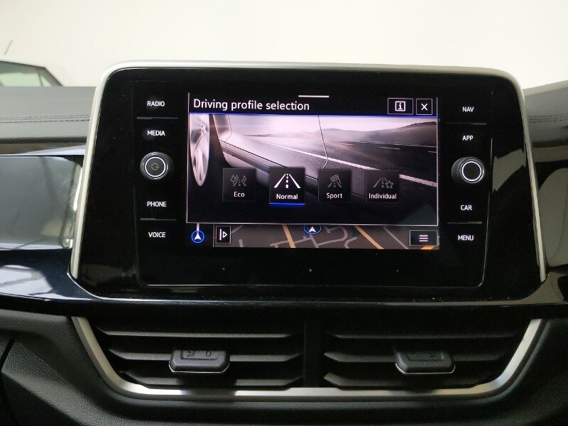 Used Volkswagen T-Roc 2025 for sale - 77299714: Photo 14