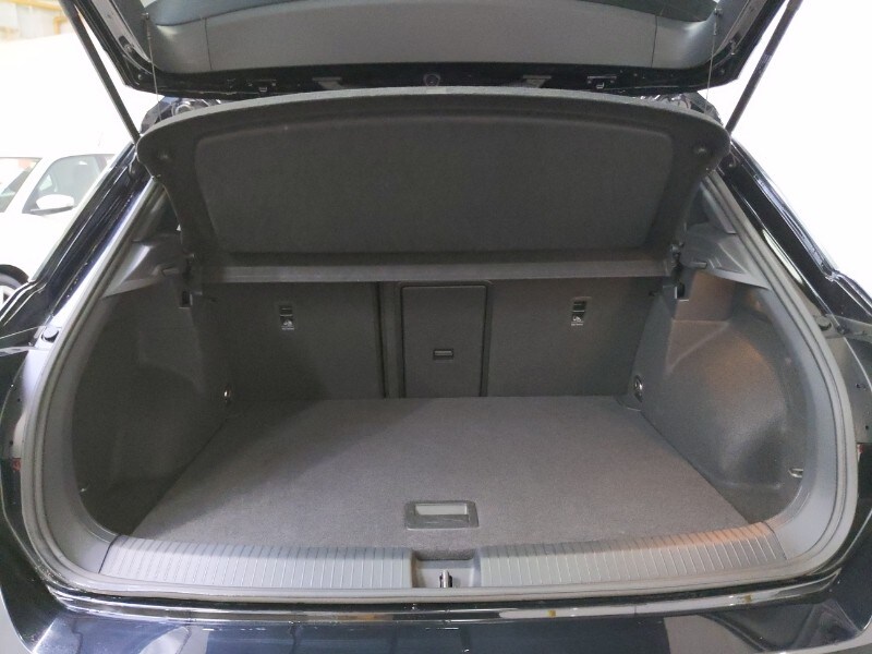 Used Volkswagen T-Roc 2025 for sale - 77299714: Photo 8
