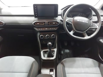 Used Dacia Sandero Stepway 2024 for sale - 75576249: Photo