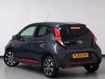 Used Toyota AYGO 2020 for sale - 76464890: Photo