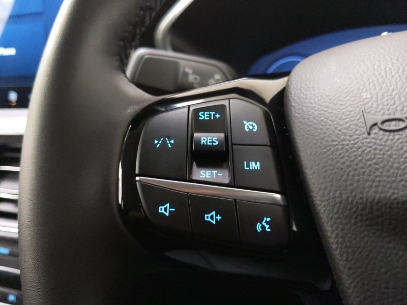 Used Ford Kuga 2025 for sale - 76897400: Photo 17