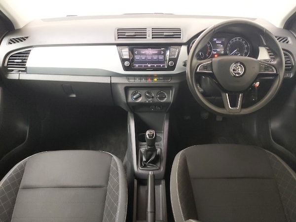 Used Skoda Fabia 2019 for sale - 76058988: Photo 2