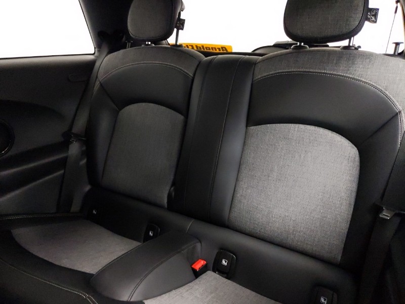 Used MINI Hatch 2022 for sale - 76418898: Photo 6