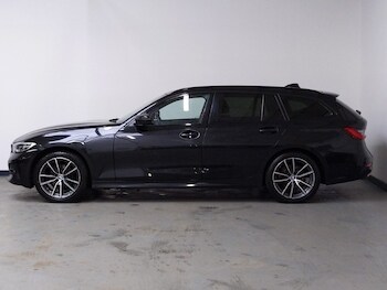 Used BMW 3 Series 2021 for sale - 77289883: Photo