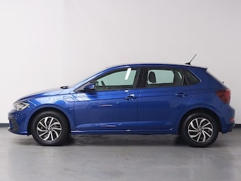 Used Volkswagen Polo 2023 for sale - 76331803: Photo