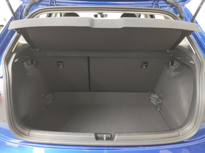 Used Volkswagen Polo 2023 for sale - 76331803: Photo 8