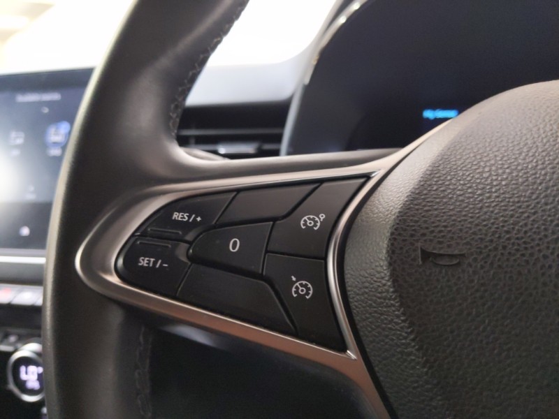 Used Renault Clio 2024 for sale - 77933364: Photo 15