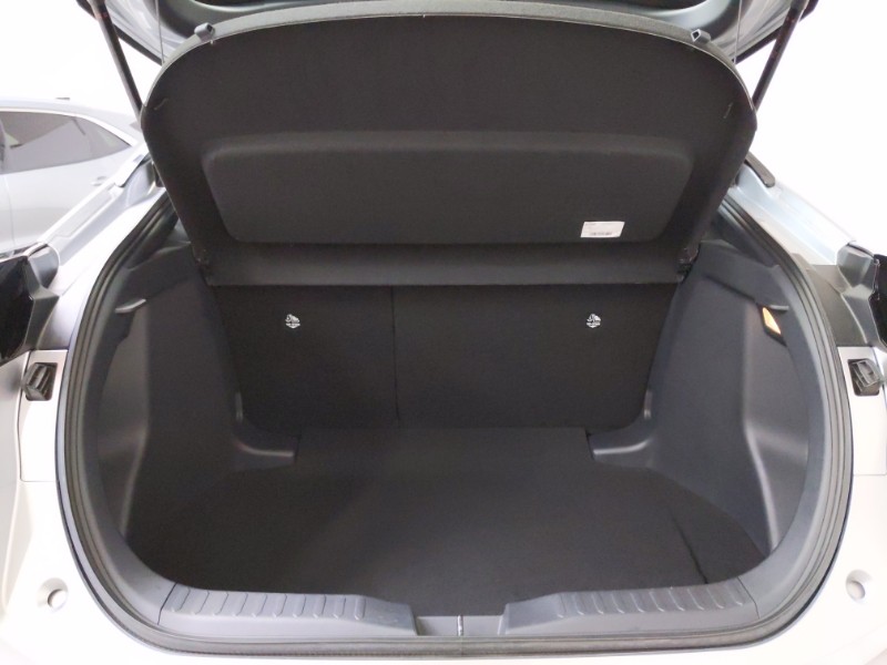 Used Toyota C-HR 2025 for sale - 77264856: Photo 8