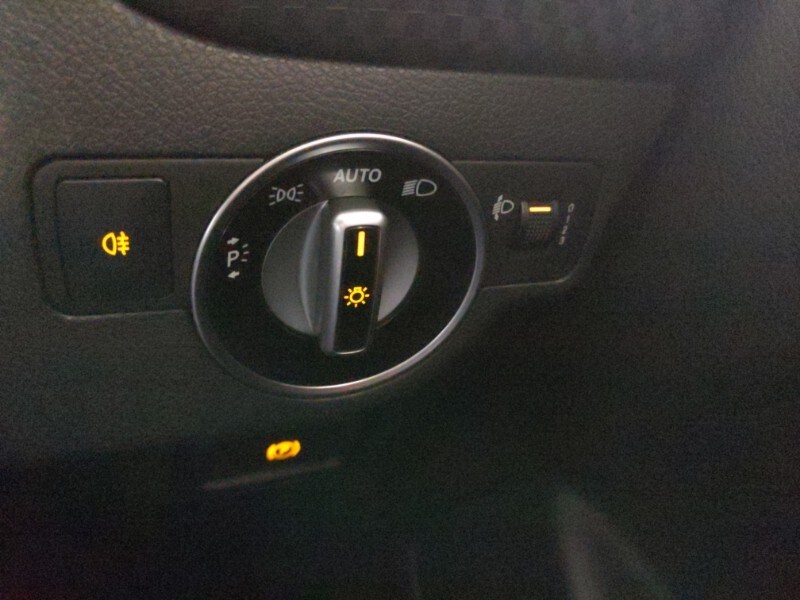 Used Mercedes-Benz A-Class 2017 for sale - 77605984: Photo 15