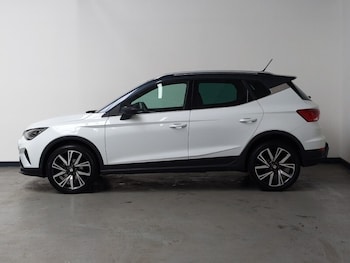 Used SEAT Arona 2023 for sale - 78642547: Photo