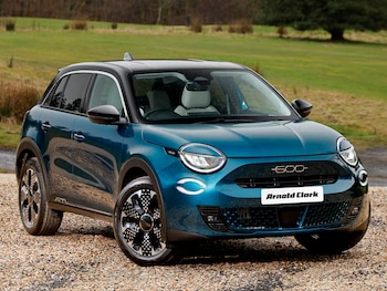 Used Fiat 600 2026 for sale - 78146986: Photo