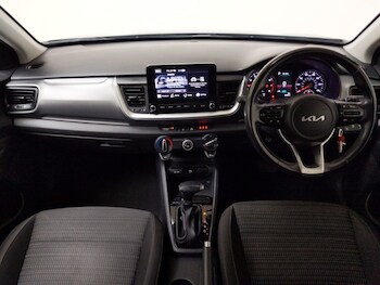 Used Kia Stonic 2023 for sale - 79597918: Photo