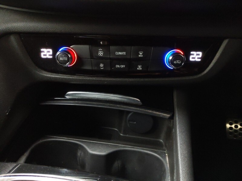 Used Vauxhall Insignia 2017 for sale - 78164067: Photo 13