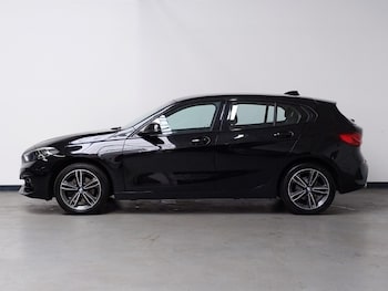 Used BMW 1 Series 2023 for sale - 78910280: Photo