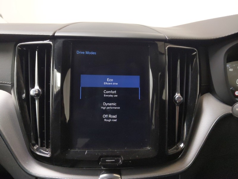 Used Volvo XC60 2019 for sale - 78126175: Photo 18