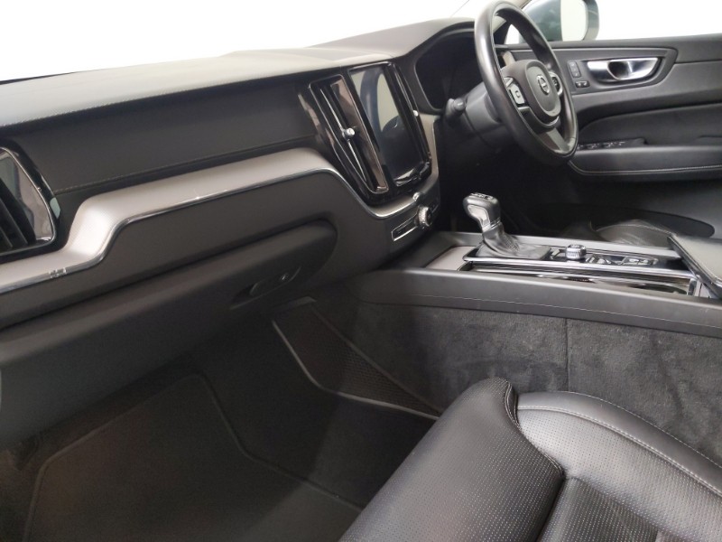 Used Volvo XC60 2019 for sale - 78126175: Photo 5