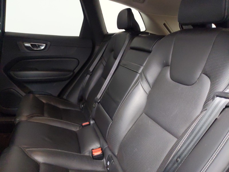 Used Volvo XC60 2019 for sale - 78126175: Photo 6