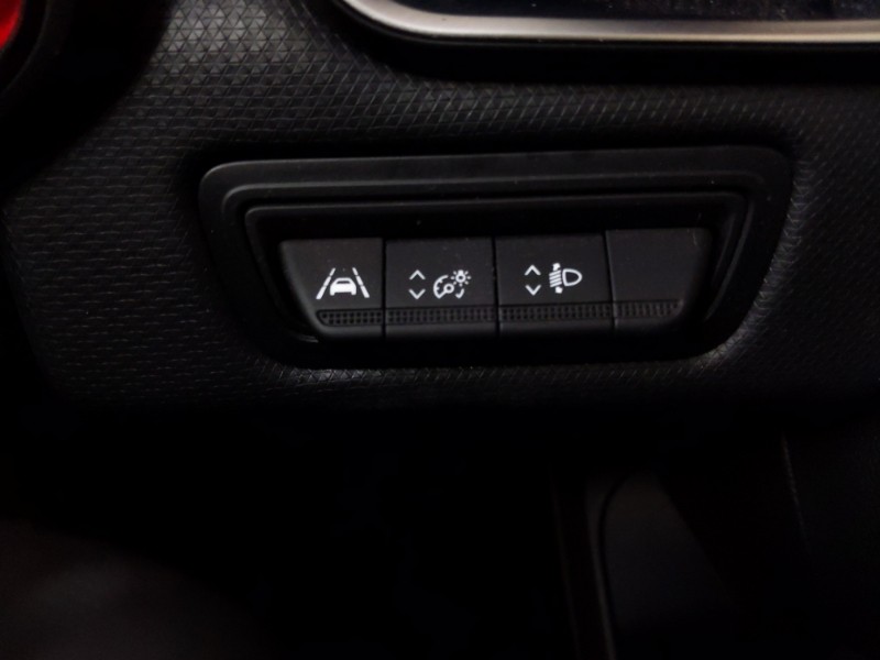 Used Renault Clio 2023 for sale - 77852215: Photo 17