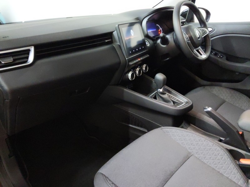 Used Renault Clio 2023 for sale - 77852215: Photo 5