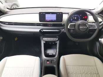 Used Fiat 600 2025 for sale - 76237917: Photo 2