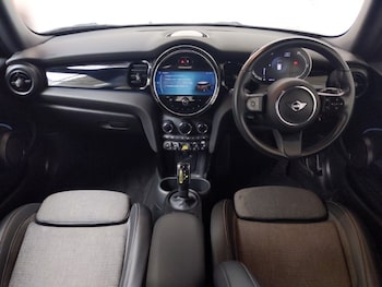 Used MINI Hatch 2023 for sale - 79332598: Photo
