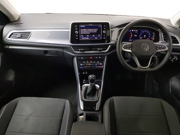 Used Volkswagen T-Roc 2024 for sale - 75338561: Photo 2