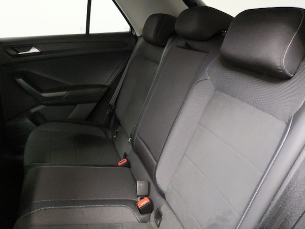 Used Volkswagen T-Roc 2024 for sale - 75338561: Photo 6