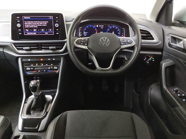 Used Volkswagen T-Roc 2024 for sale - 75338561: Photo 7