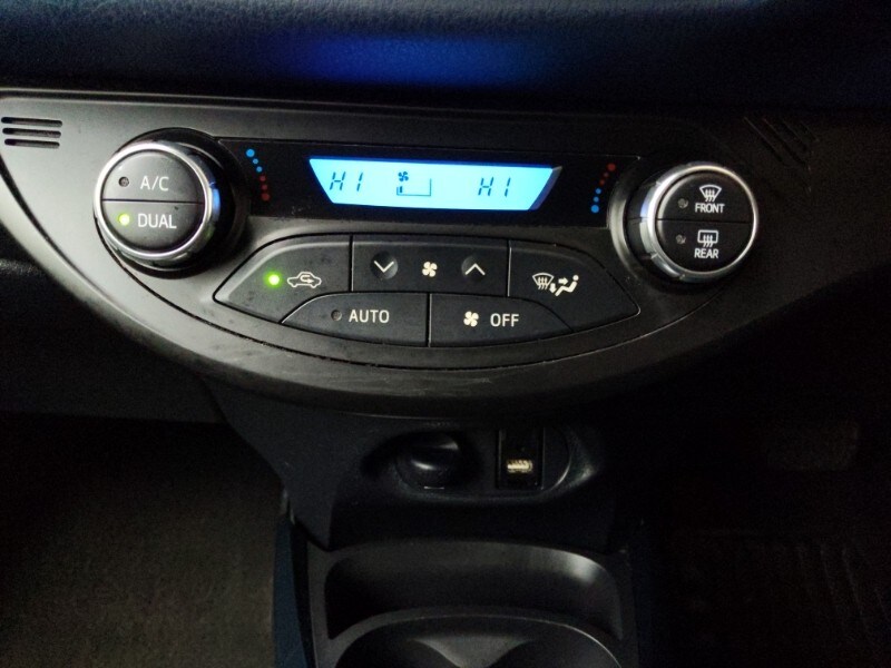 Used Toyota Yaris 2018 for sale - 77933334: Photo 13