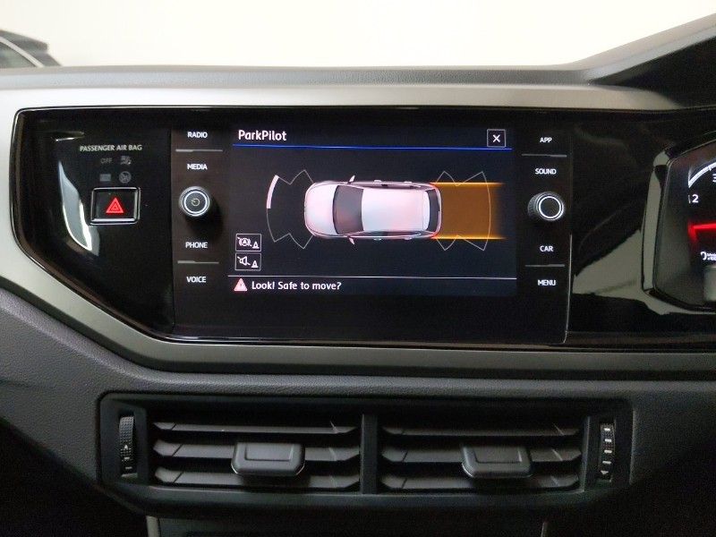 Used Volkswagen Polo 2018 for sale - 76492968: Photo 11