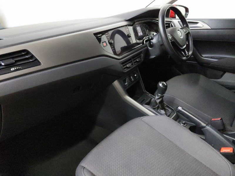 Used Volkswagen Polo 2018 for sale - 76492968: Photo 5