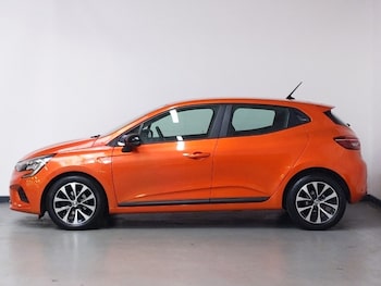 Used Renault Clio 2023 for sale - 76116364: Photo 4