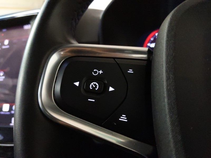 Used Volvo XC40 2022 for sale - 77439395: Photo 15