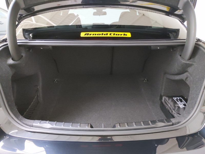 Used BMW M3 2018 for sale - 76427284: Photo 8