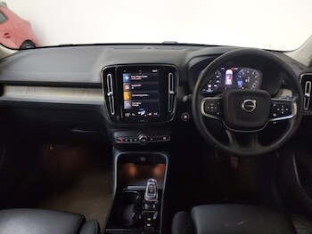 Used Volvo XC40 2020 for sale - 77964100: Photo